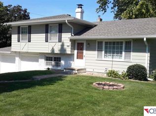 20260 Victoria Dr, Council Bluffs, IA 51503