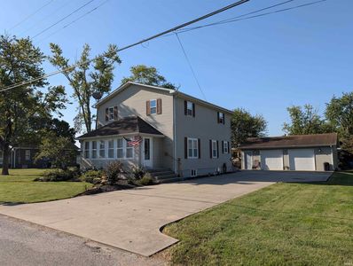 301 E Hawk Ln, Oaktown, IN, 47561