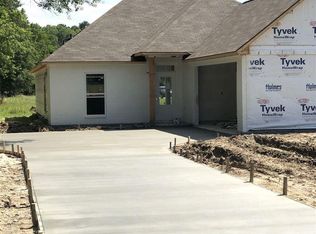 12798 Landon Dr, Walker, LA 70785