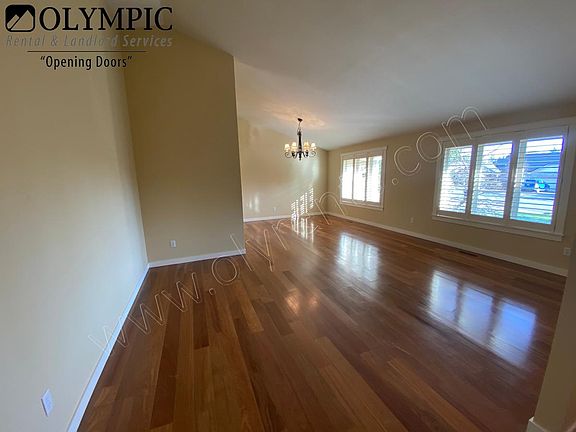 3rd image of 3245 41st Way SE