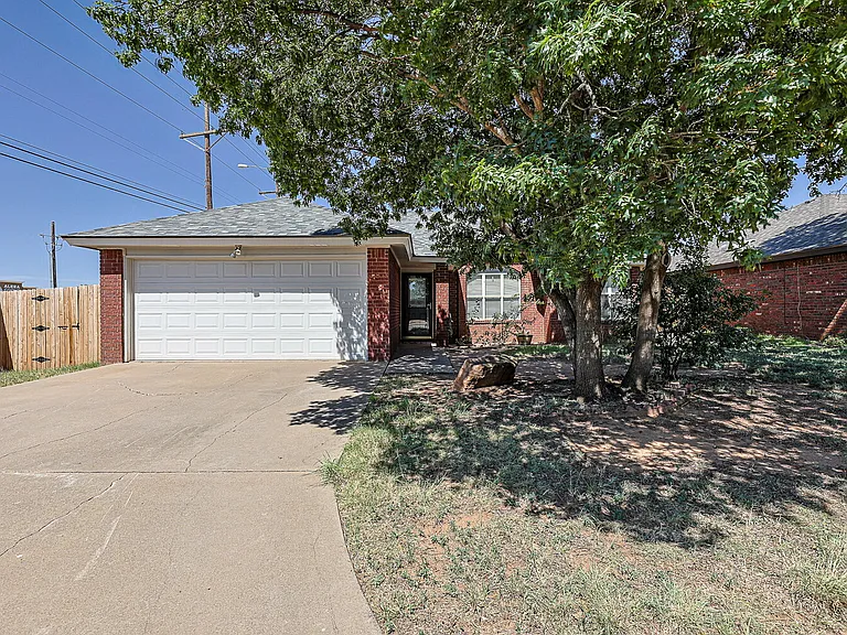9708 Aberdeen Ave — Photo 1