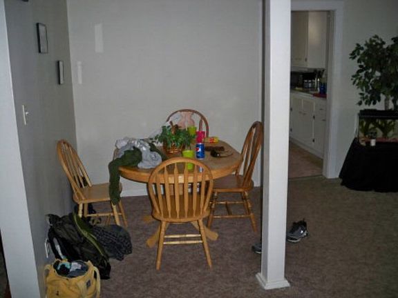 3rd image of 515 E Broadway St