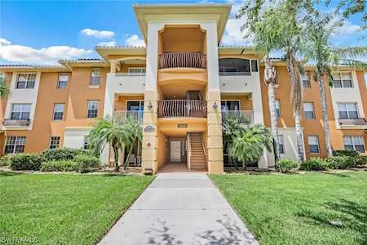 Building Photo - 3961 Pomodoro Cir #204