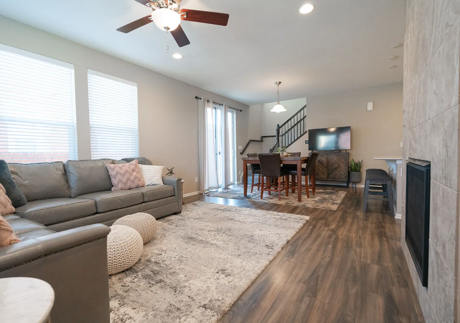 Paired home in SE Denver. — Photo 2