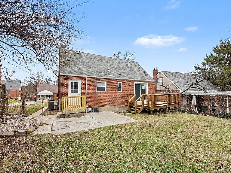 4765 Hardwick Dr — Photo 34
