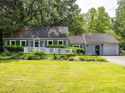 139 Crescent Rd, Fairport, NY, 14450