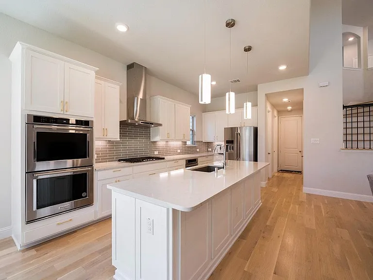 8283 Vitex Ave — Photo 8