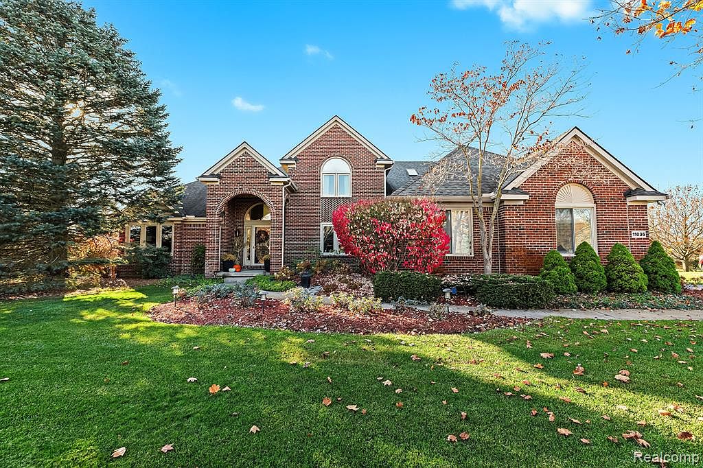 11036 Pembrooke Cir, South Lyon, MI 48178 Zillow