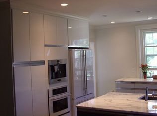 403 Runnymede Ave, Jenkintown, PA 19046