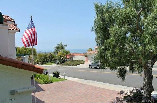 Ocean (d/w is neighbors')