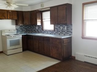 197 Alpine St, Bridgeport, CT 06610