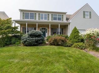 106 Mill Race Dr, Easton, PA 18045