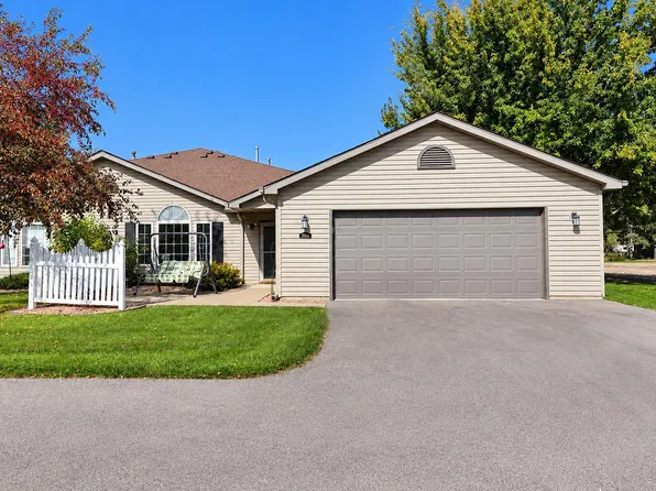 1705 Carriage Homes Dr SW #D, Austin, MN 55912