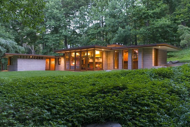 Usonian Perfection at Night