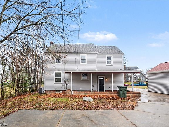 5th image of 312 Montrose Ave NW