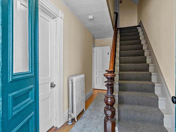 Front entry hallway
