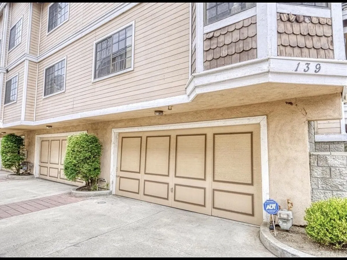 Building Photo - 139 Alta St #A