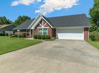 410 Janet St, Springdale, AR 72762