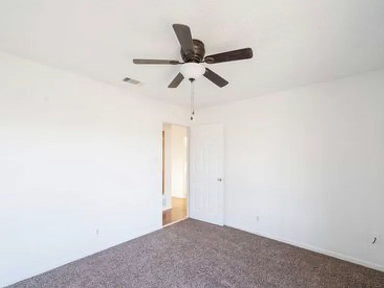 1611 Big Bend Dr — Photo 17