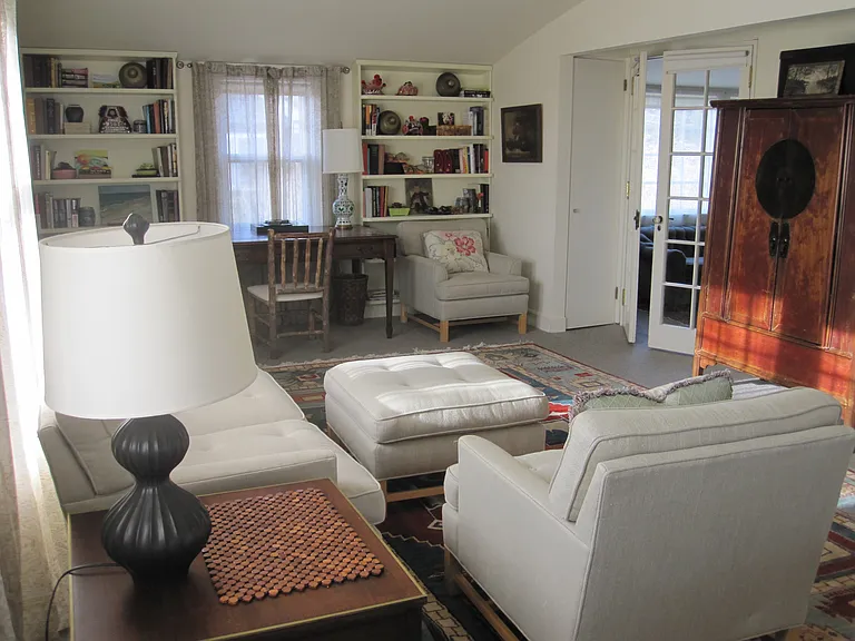 100 Egypt Ln — Photo 10