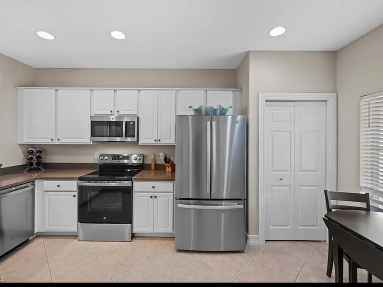9113 Michael Cir #12 — Photo 14