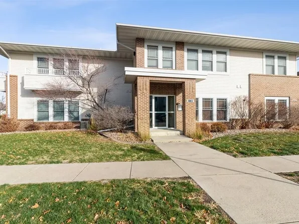 2435 Aspen Rd Unit 104, Ames, IA 50010