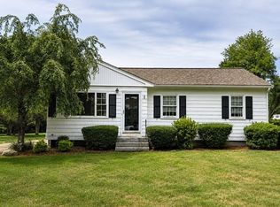 29 Forest St, Franklin, MA 02038