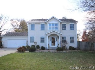 4414 Comanche Dr, Springfield, IL 62711