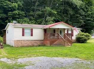 249 Tiffany St, Bluefield, VA 24605