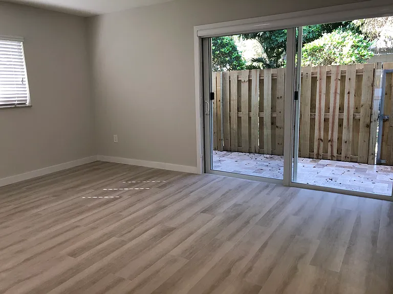 8236 SW 81st Pl — Photo 10
