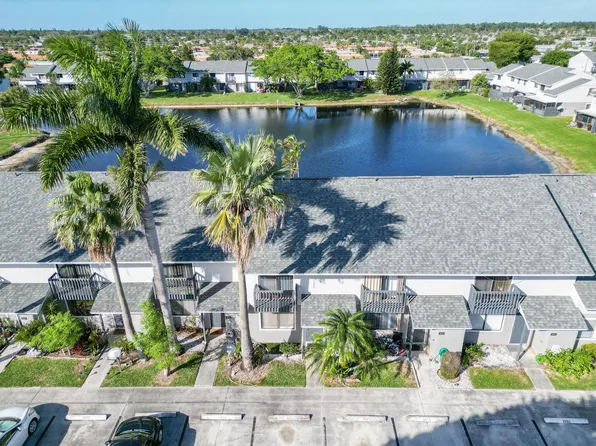 3004 Poolside Drive, Greenacres, FL 33463