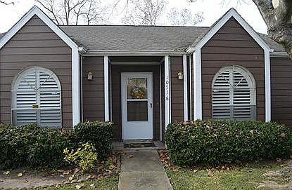 2nd image of 10716 Bexley Dr