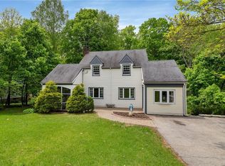 3 Fox Hill Rd, Cortlandt Manor, NY 10567