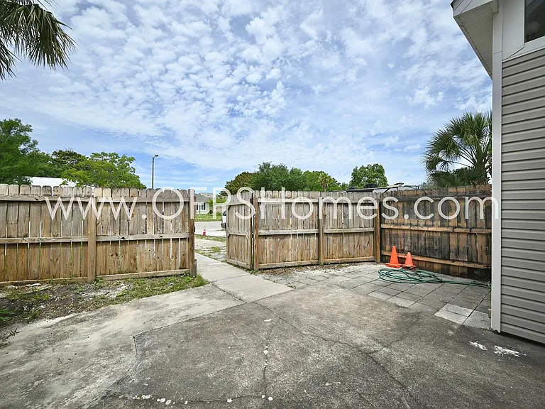 1209 Quail Lake Blvd — Photo 5