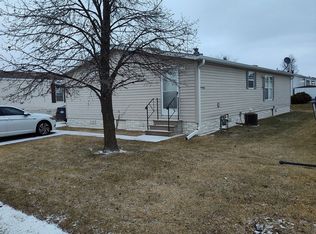 2302 Ivy Ln, Belvidere, IL 61008