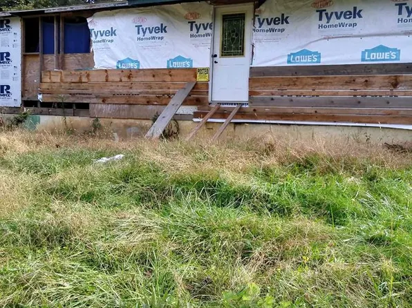 178 Hannah Cove Rd, Canton, NC 28716