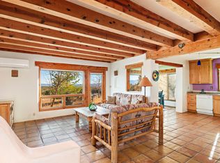 110 Camino Los Abuelos, Santa Fe, NM 87508