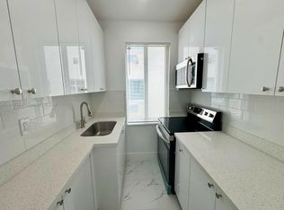 856 SW 6th St APT 102, Miami, FL 33130