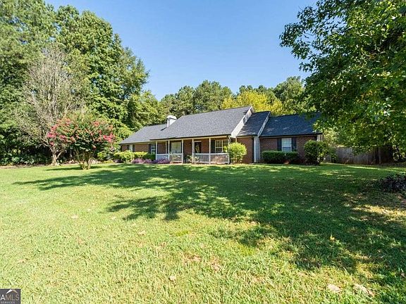 2nd image of 1003 Ola Dale Dr