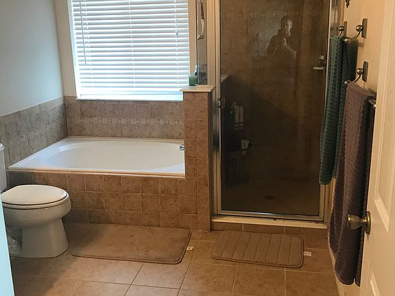 4th image of 5813 NW Breezy Brook Ct