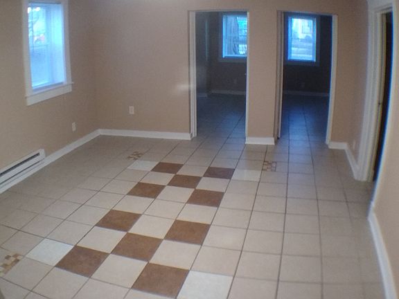 5th image of 3639 E Underwood Ave #3639