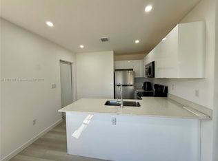 1391 NW 72nd St #1391, Miami, FL 33147