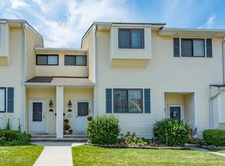 356 Middlewood Rd, Middletown, NJ 07748