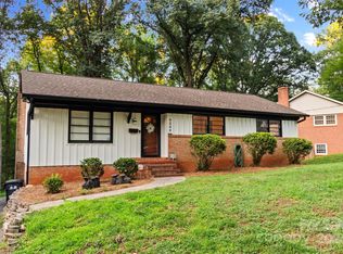 6200 Candlewood Dr, Charlotte, NC 28210