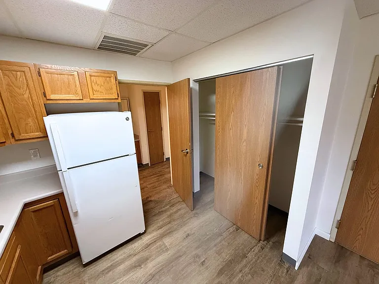 Spacious Living at Heritage Lofts, Piqua — Photo 26