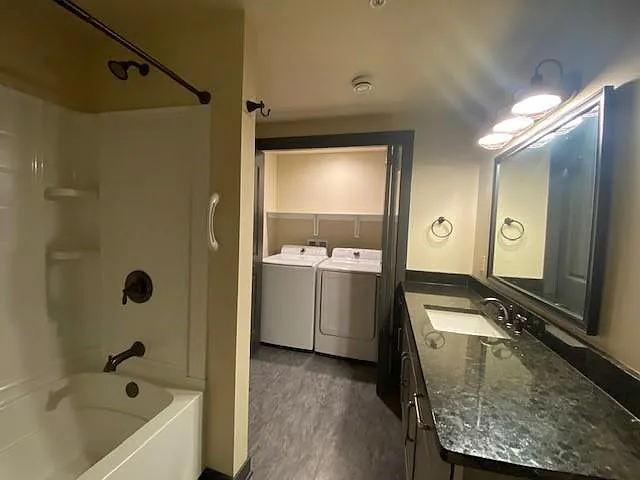 Apartment 311 Bathroom