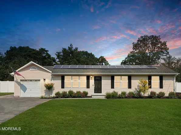 20 Arlyn Drive, Howell, NJ 07731