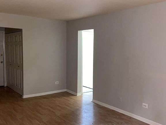 4th image of 495 Madison Ave APT 3A