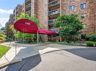 1500 Cochran Rd APT 515, Pittsburgh, PA 15243