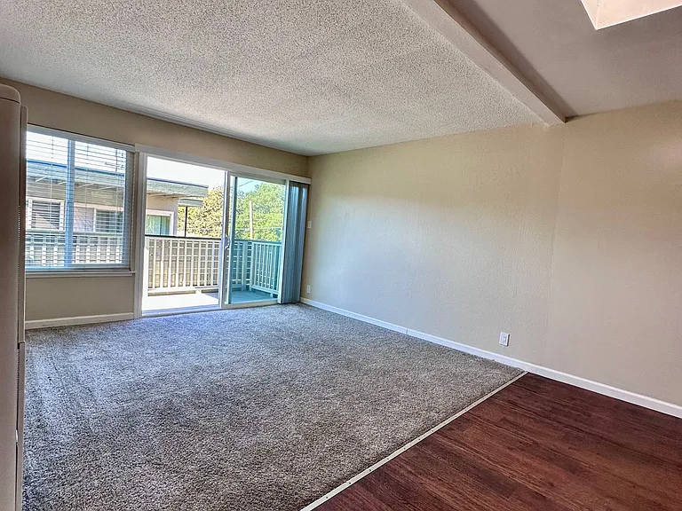 19 Merrydale Rd #16 — Photo 3